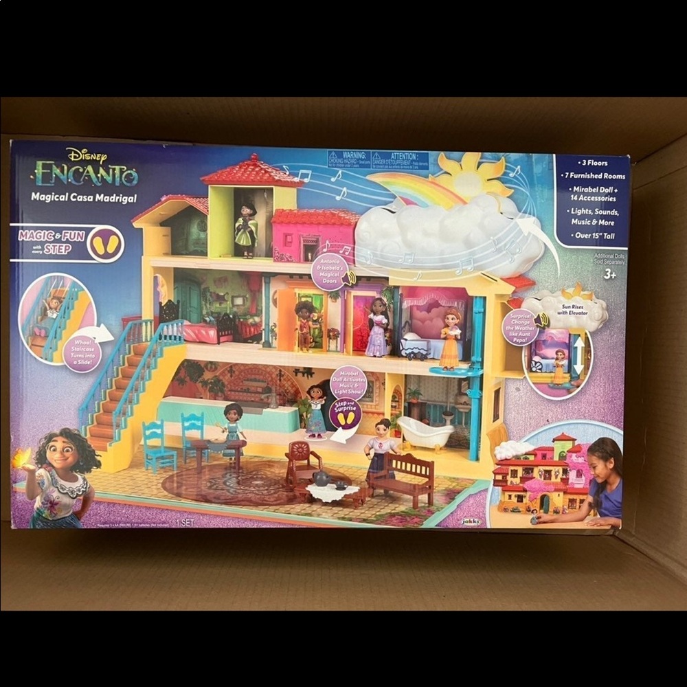 Brand New in box Disney Encanto Magical Casa Madrigal